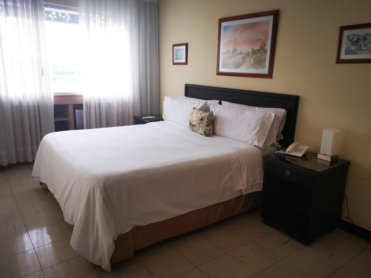 Hotel Sin Escala Palmira  Exteriér fotografie